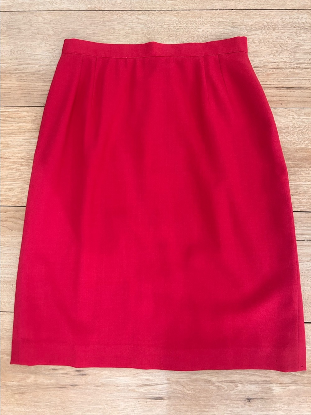 Giorgio Armani Le Collezioni Red 100% Wool Pencil Skirt Sz 6 Italy